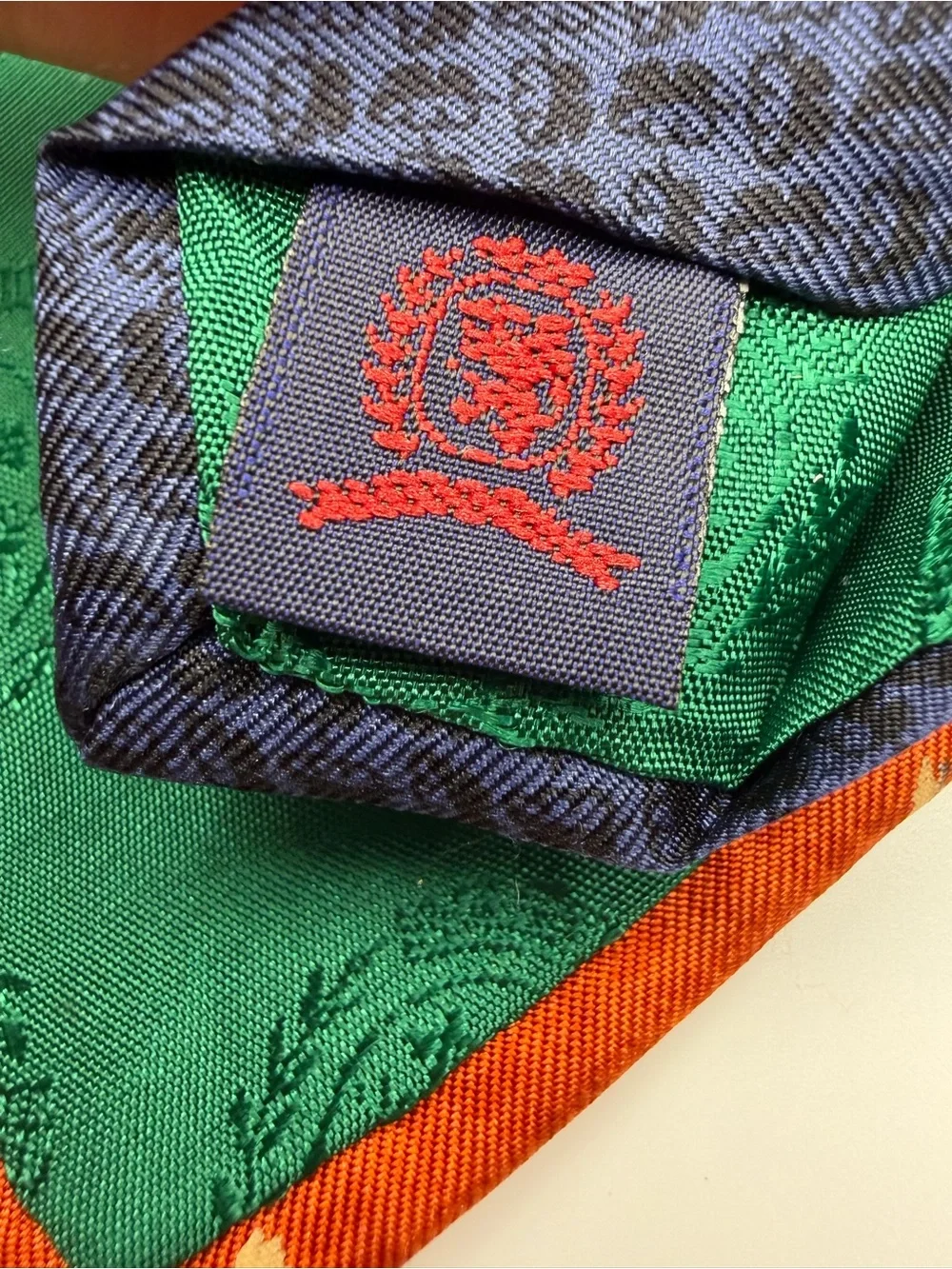 Tommy Hilfiger description distinctive